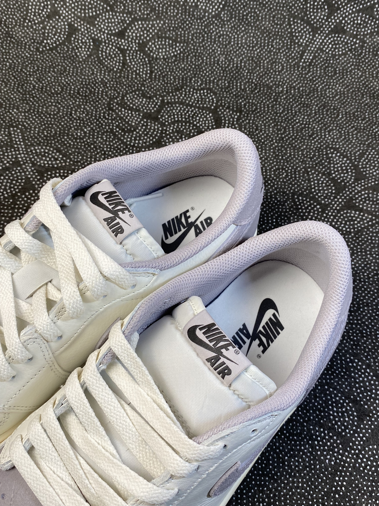 XH  Air Jordan 1 Low “Atmosphere Grey” review Zack 02