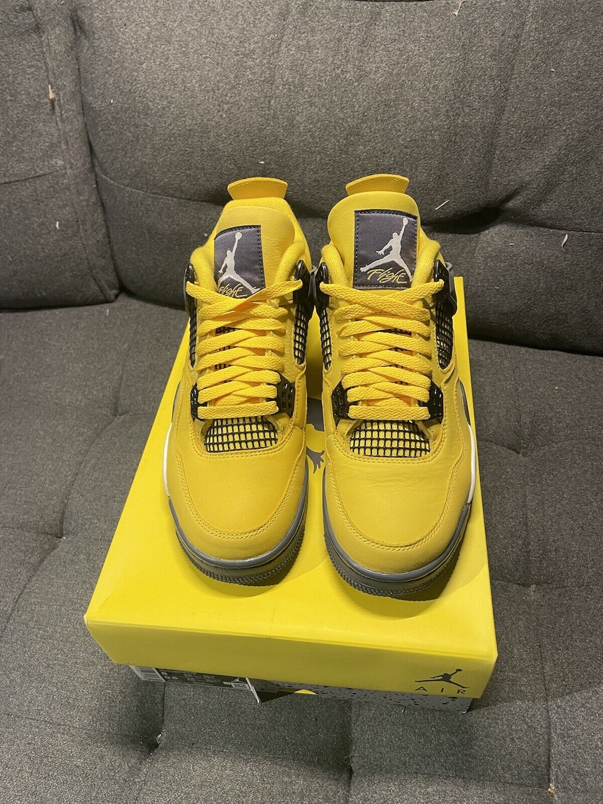 OG Batch Air Jordan 4 Retro LS Lightning review Rigo Patiño