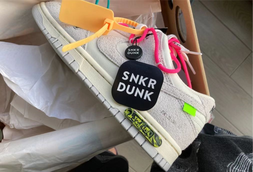 GB OFF WHITE x Nike Dunk SB Low The 50 NO.17 review 0