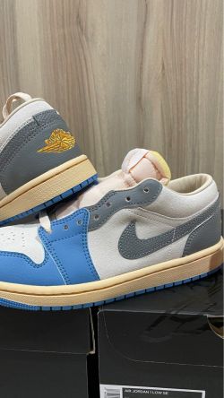 XH Air Jordan 1 Low North Karan Grey review Ursula 01