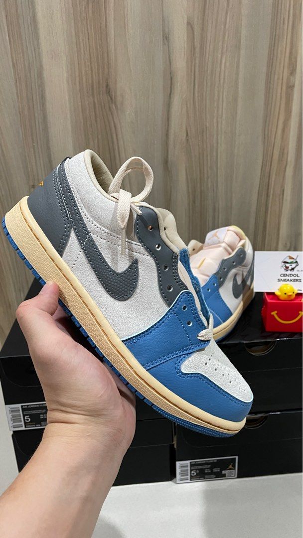 XH Air Jordan 1 Low North Karan Grey review Ursula 02