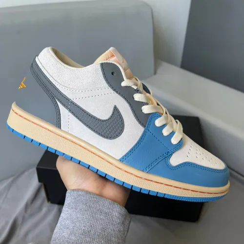 XH Air Jordan 1 Low North Karan Grey review 