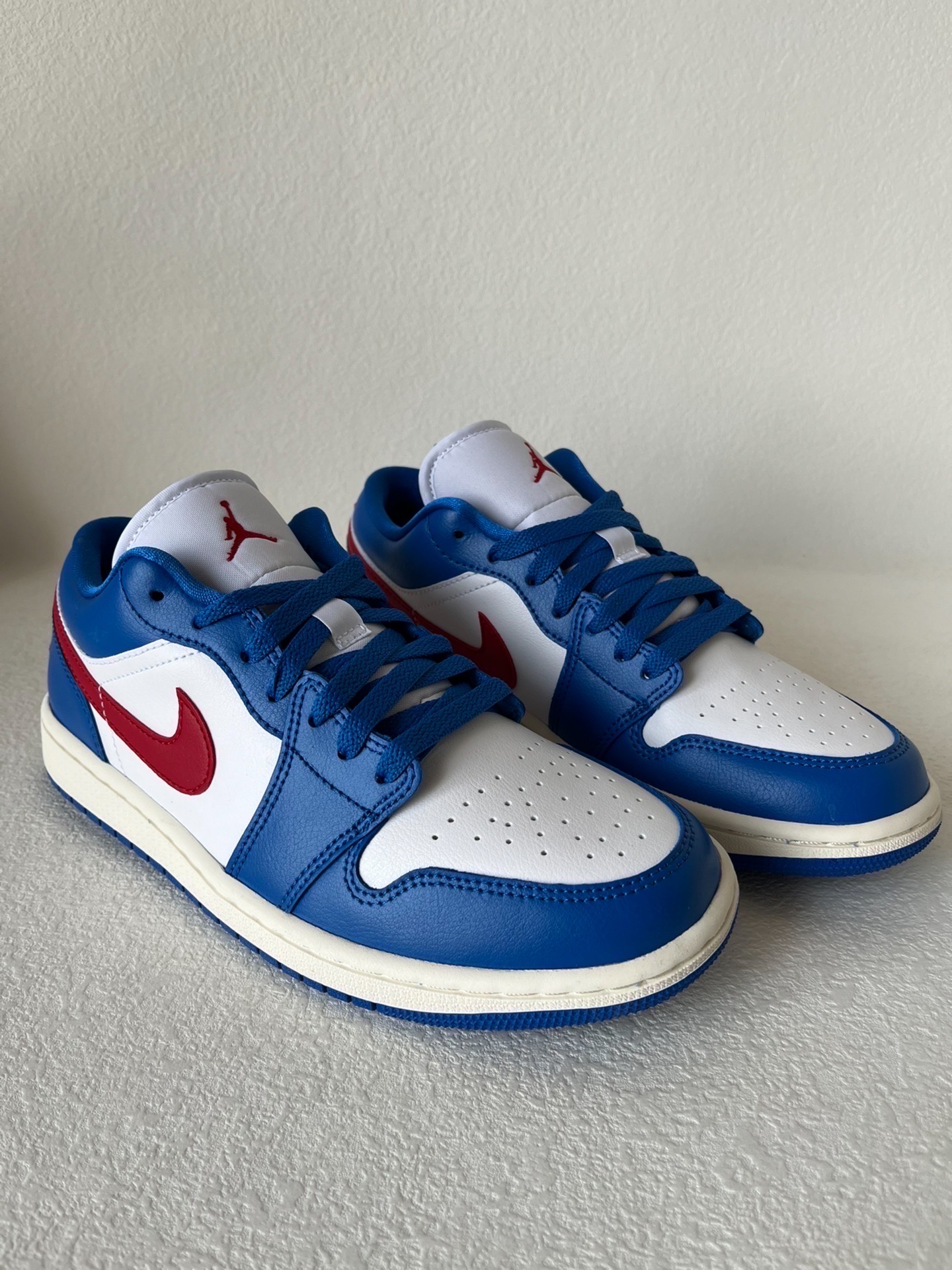 XH Travis Scott x Air Jordan 1 Low A Dingdang Cat review Vince 03