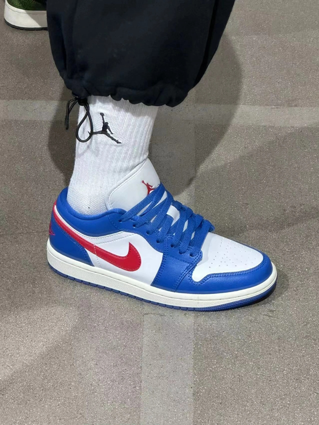 XH Travis Scott x Air Jordan 1 Low A Dingdang Cat review Willow