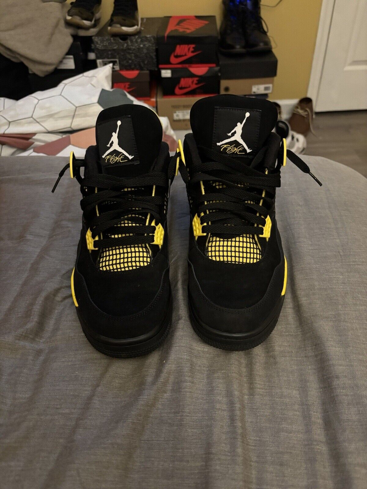 PB Batch  Air Jordan 4 Thunder review Tim Lowery 02