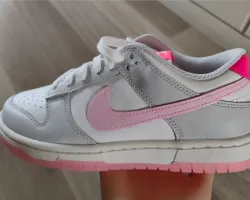 SX Nike Dunk Low pro iso ‘’Summit White and Pink Foam  review jucy 02