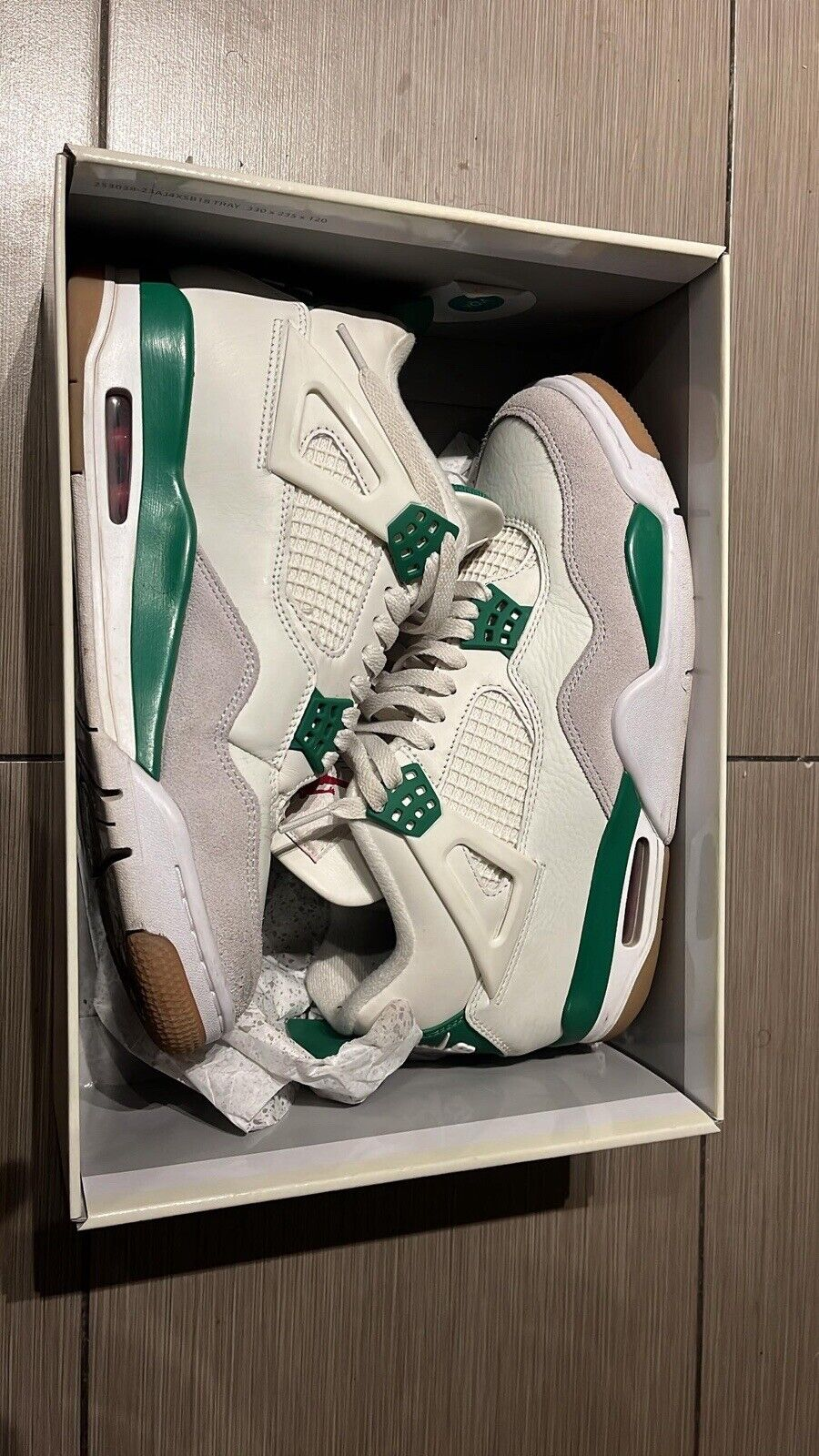 A1  Batch  Nike SB x Air Jordan 4 “Pine Green”Calaite review Angel Sefiani 02
