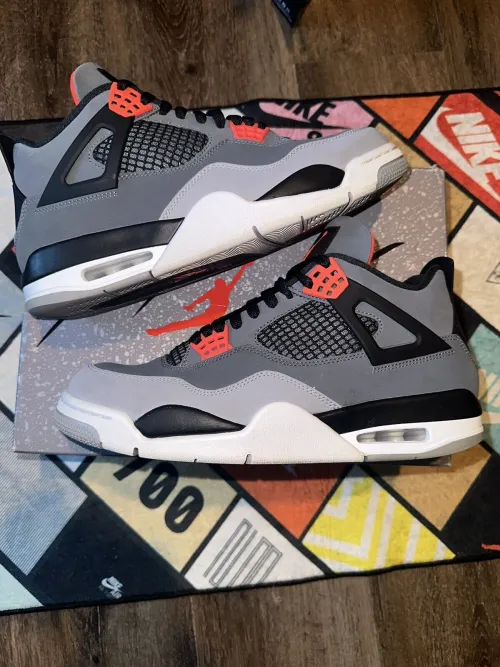 A1  Batch  Air Jordan 4 Retro Infrared review 
