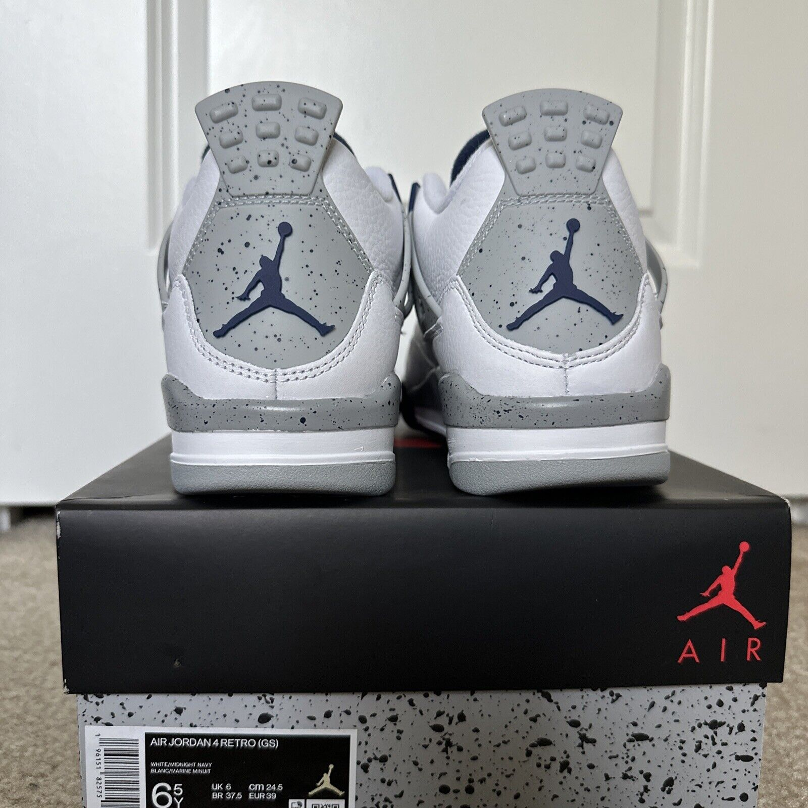 PB Batch  Air Jordan 4 Retro Midnight Navy review Gustavo Cardenas 02