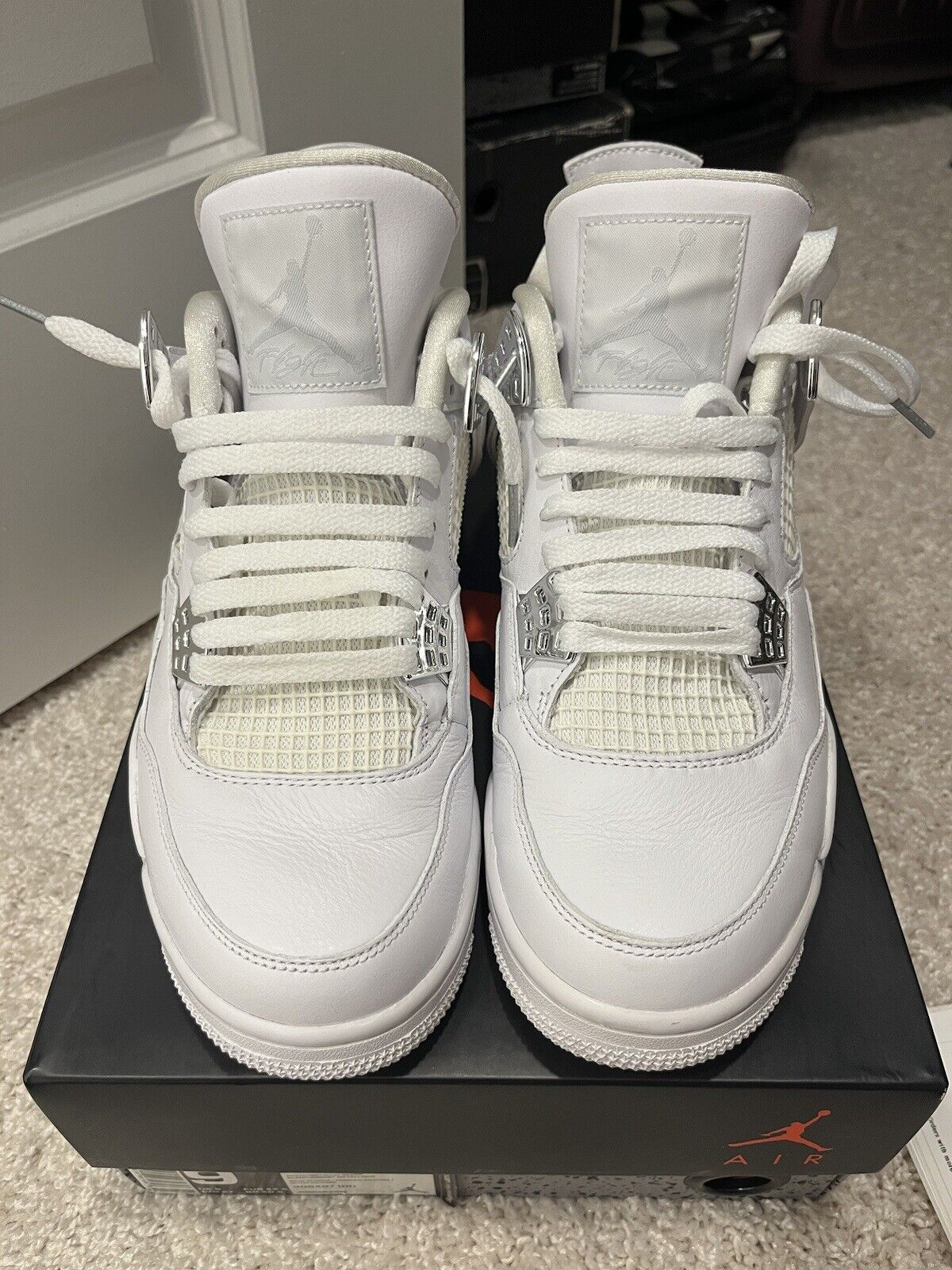 A1  Batch  Air Jordan 4 Retro Pure Money review Henry C Carter 02