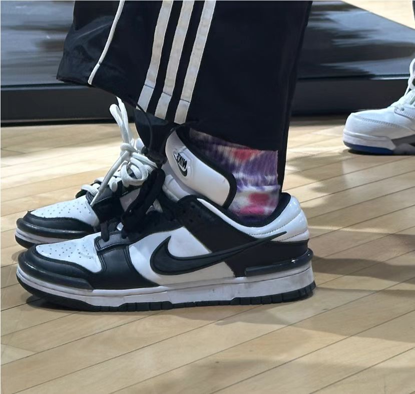 GB Nike Dunk Low Twist “Panda” review Jennifer Duvall 01