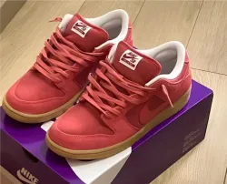 SX Nike Dunk SB Low ‘’Red Gun‘ review Megan King