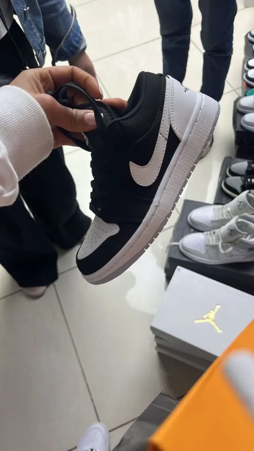 XH Air Jordan 1 Low Diamond review 