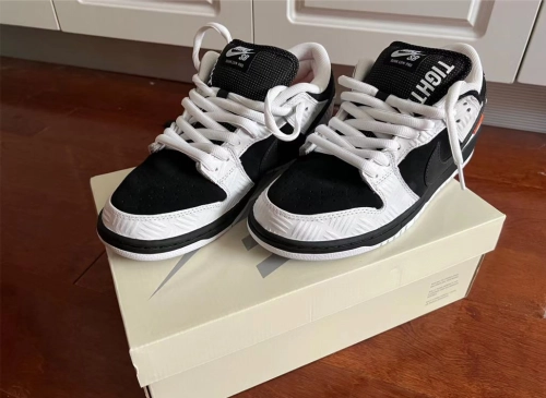 GB TIGHTBOOTH x Nike SB Dunk Low Panda Co Branding review 