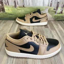 XH Air Jordan 1 Low Brown review Mia 02