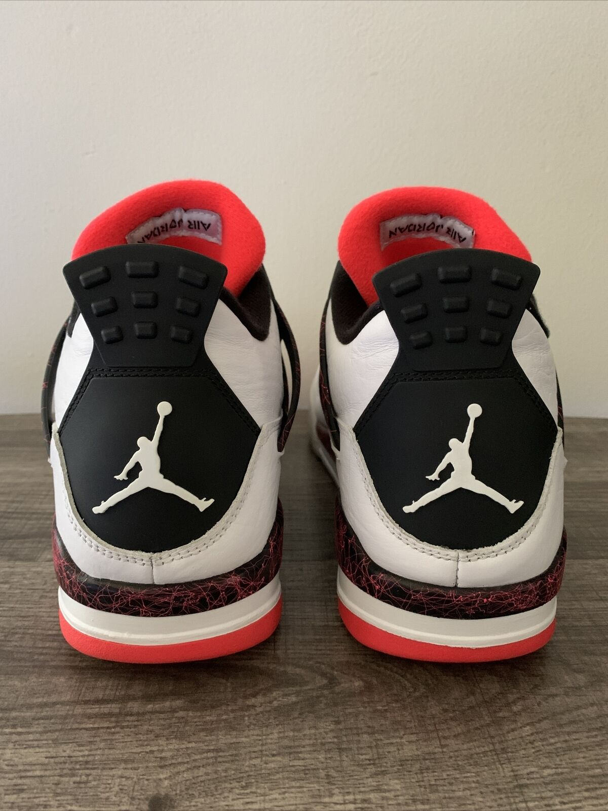 PB Batch  Air Jordan 4 Retro “Pale Citron” review Darla H. 01