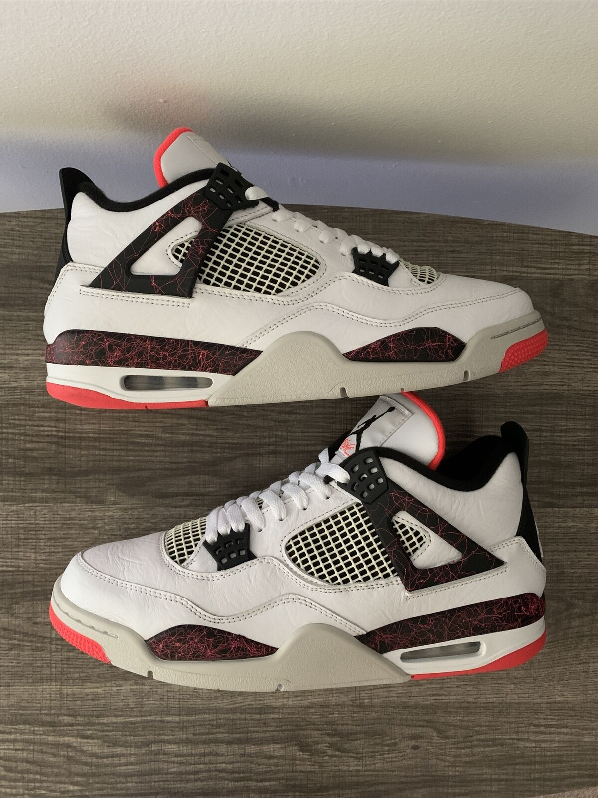 PB Batch  Air Jordan 4 Retro “Pale Citron” review Darla H. 02