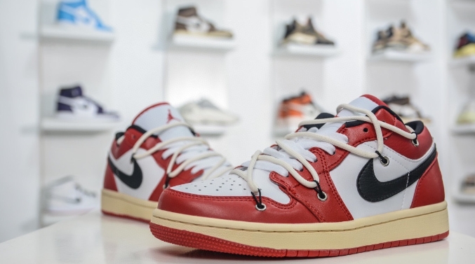 XH Air Jordan 1 Low Chicago Bandage review Daniel 03