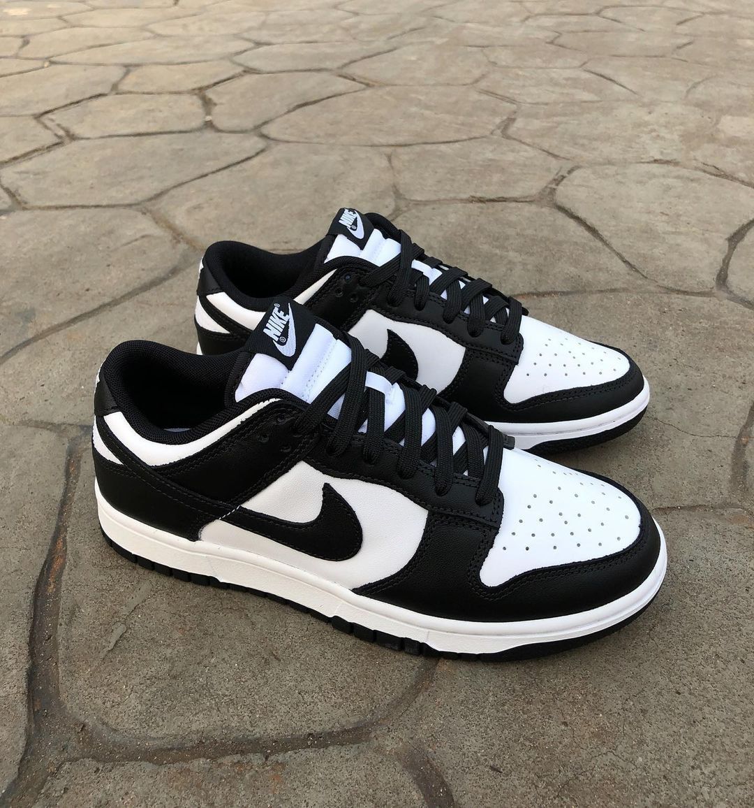 XH Air Jordan 1 Low New Black and White Panda review Lily