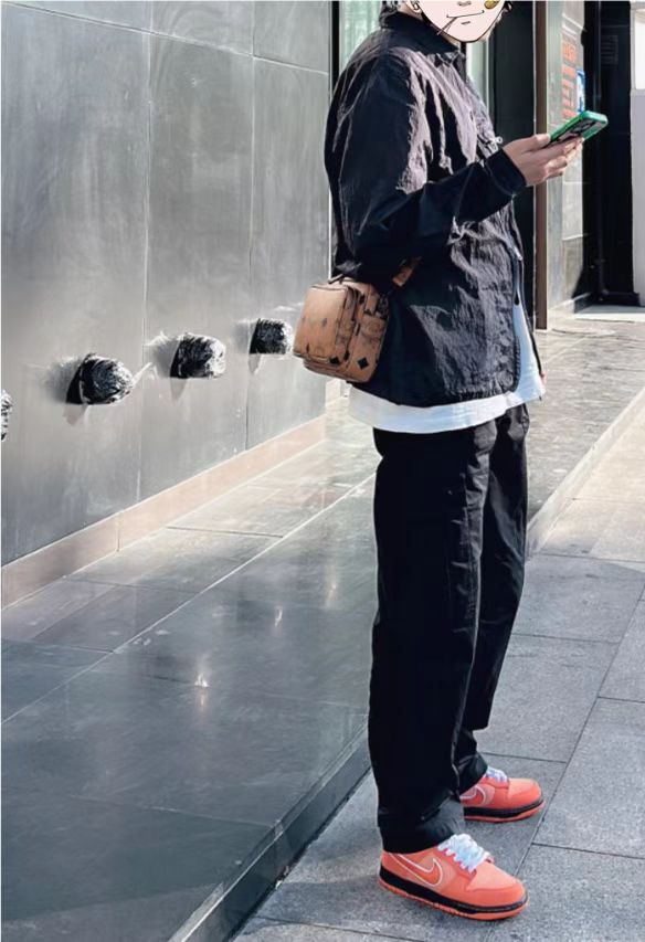 SX Concepts x Nike SB Dunk Low “Orange Lobster” review Elenc 02