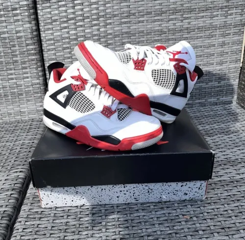 PB  Batch  Air Jordan 4 Fire Red review 