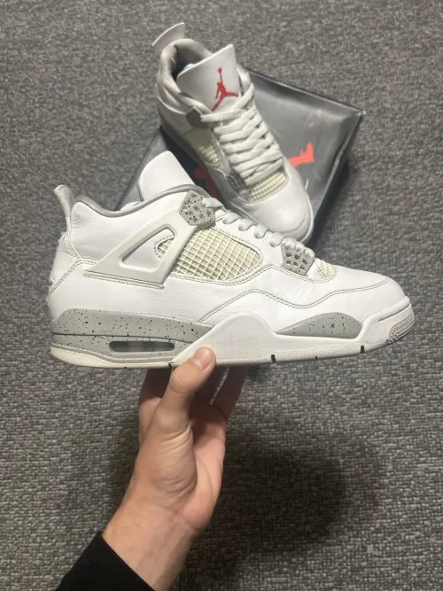 PB  Batch  Air Jordan 4 Retro Tech White review 