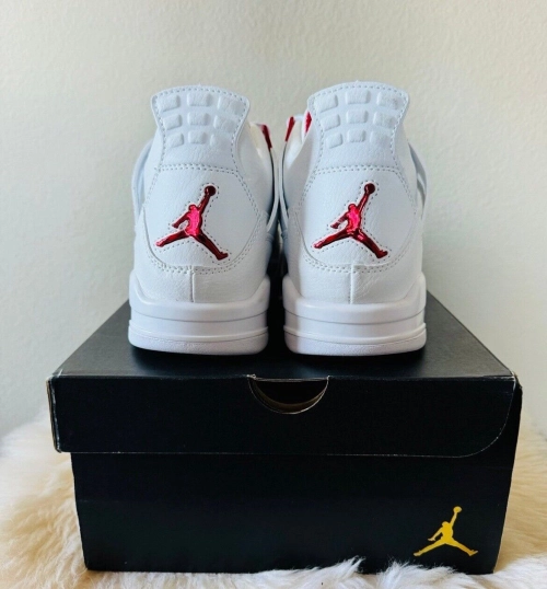 A1  Batch  Air Jordan 4 White University Red review 