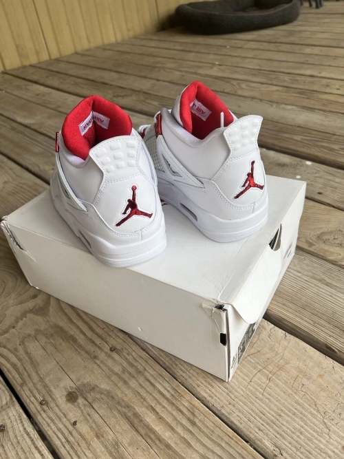 A1  Batch  Air Jordan 4 White University Red review 