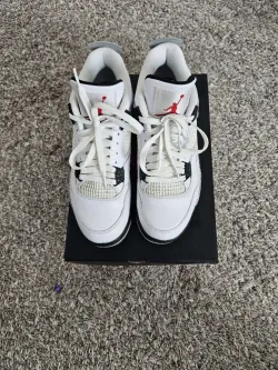 A1  Batch  Air Jordan 4 Retro White Cement review Chris 03