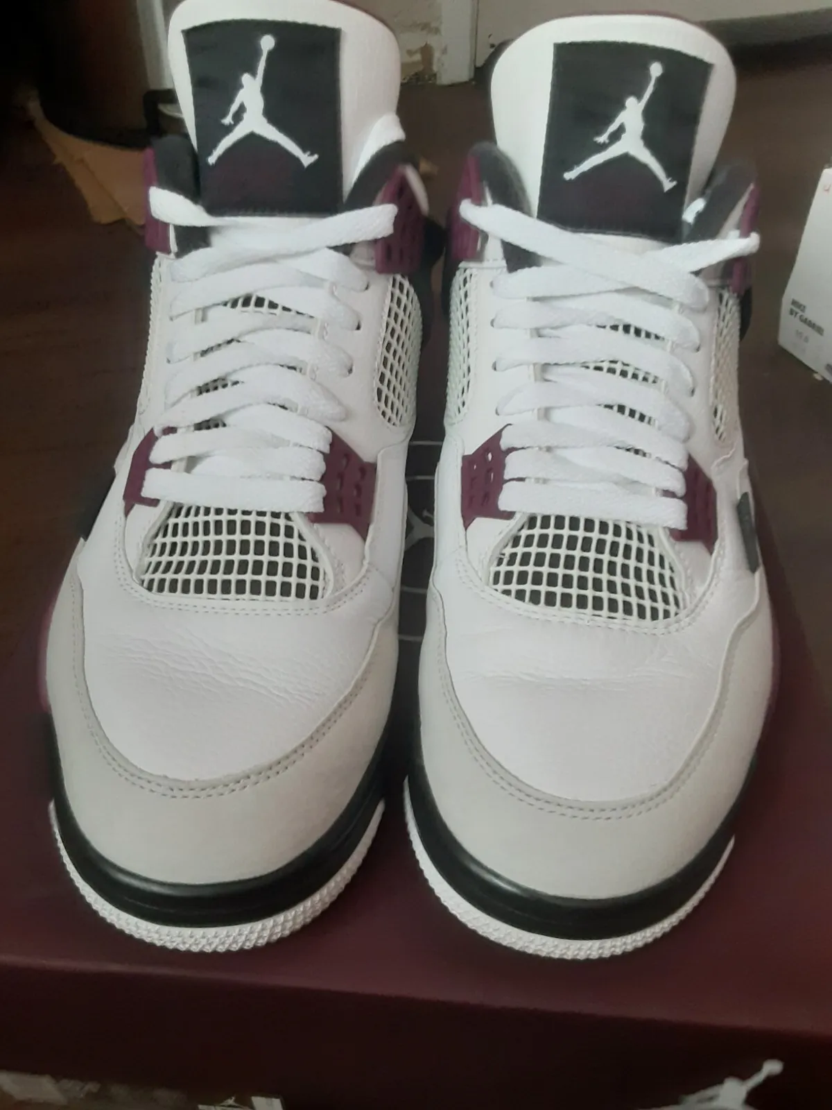 PB  Batch  Air Jordan 4 Retro PSG Paris review Rewat budhathoki 01