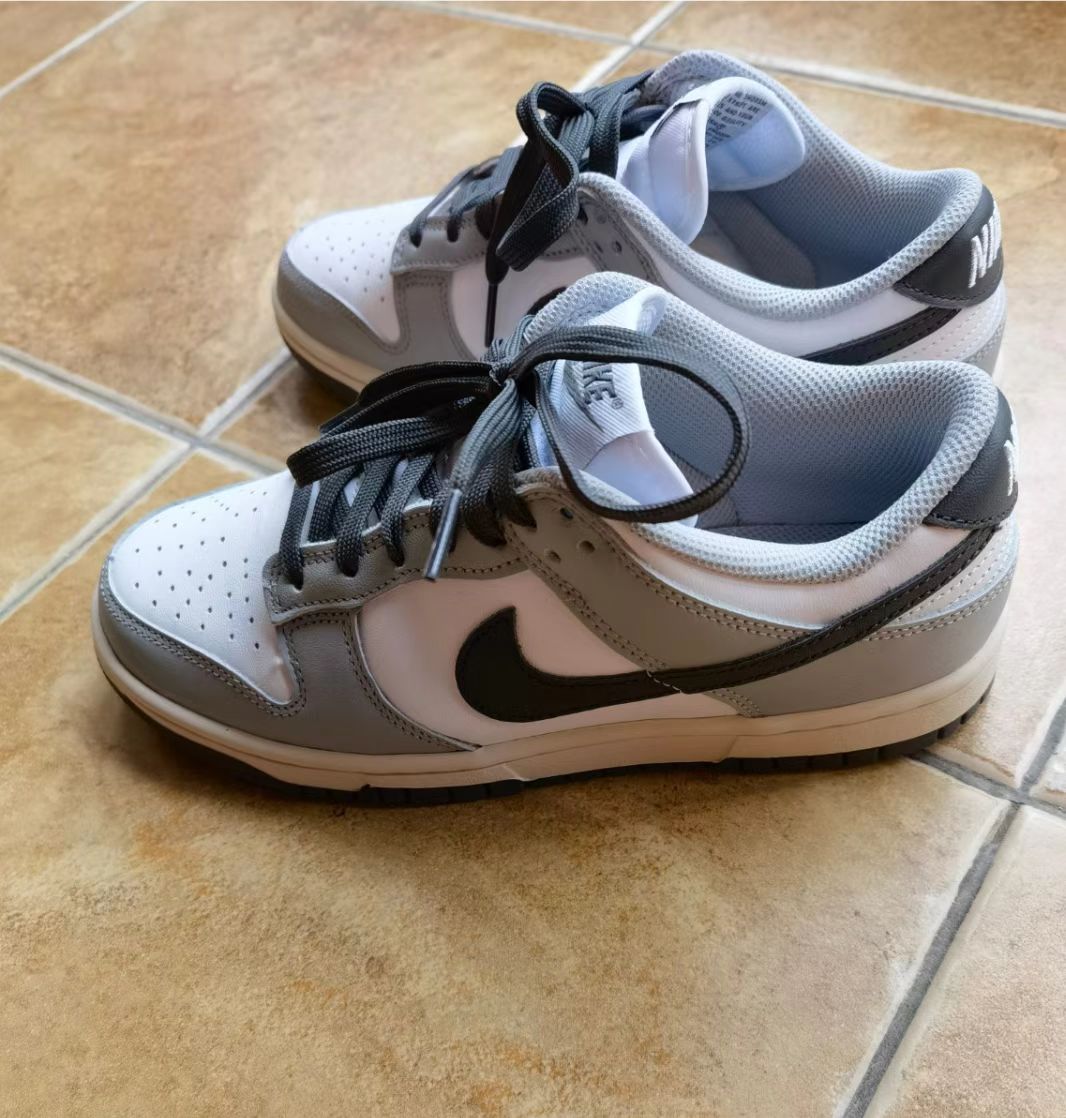 GB Nike Dunk Low Light Smoke Grey review Jennifer Duvall