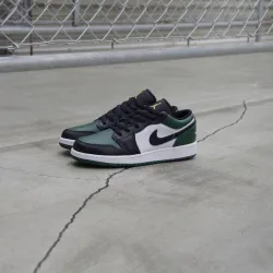 XH Air Jordan 1 Low Green Toe review Mason 01