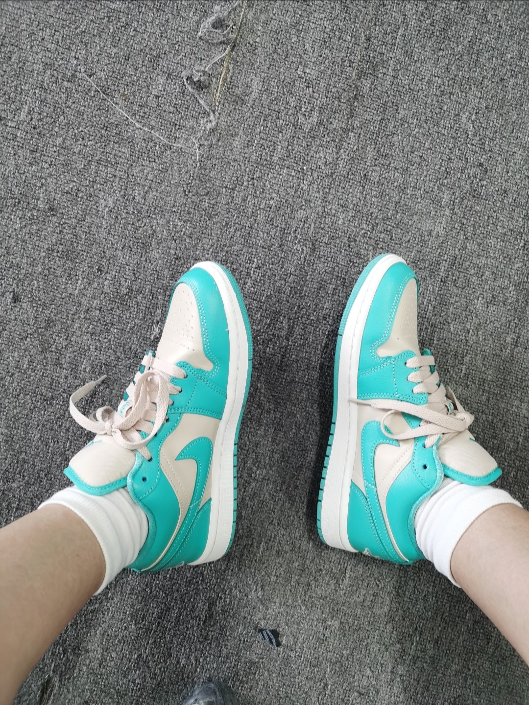 XH Air Jordan 1 Low Tropical Teal review Charlotte