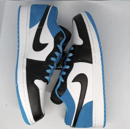 XH Air Jordan 1 Low SE Laser Blue review 