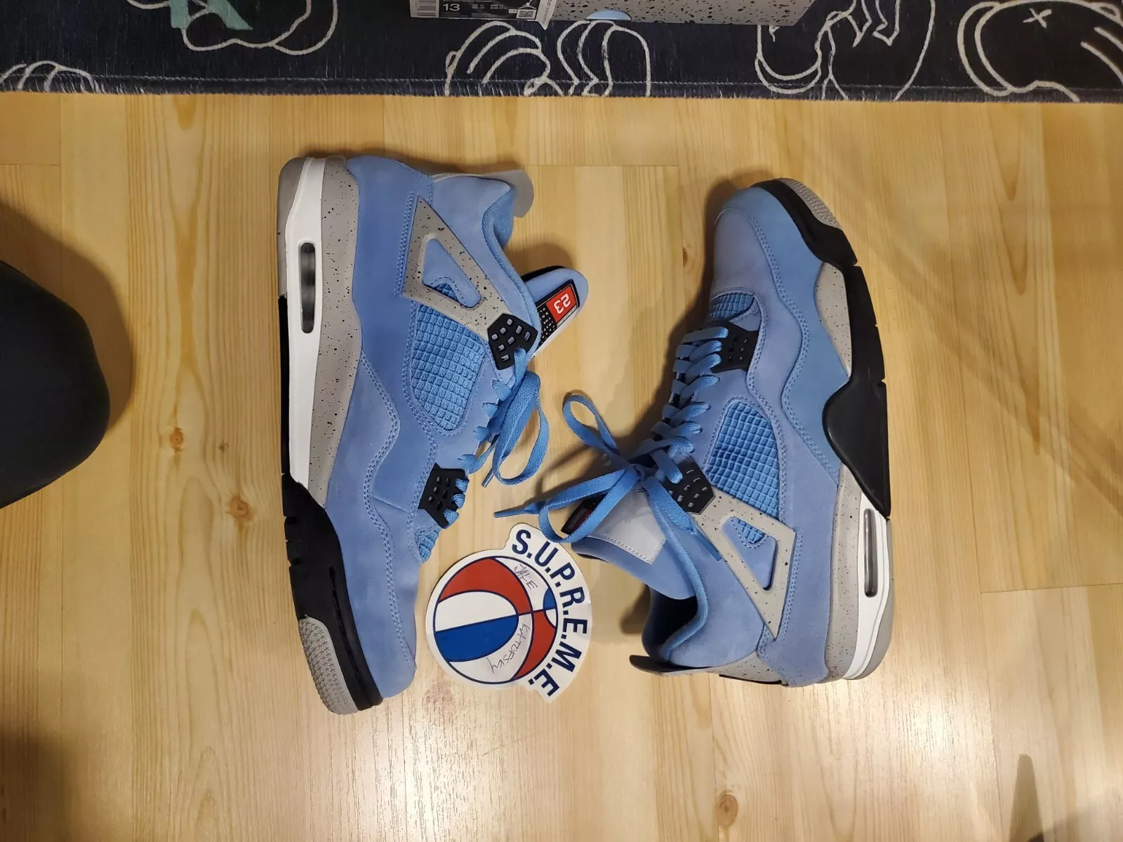 PB Batch  Air Jordan 4 SE University Blue review 0