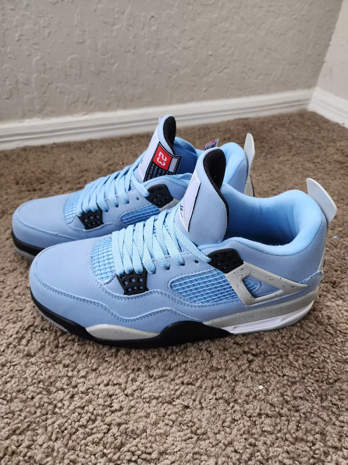 PB Batch  Air Jordan 4 SE University Blue review 0