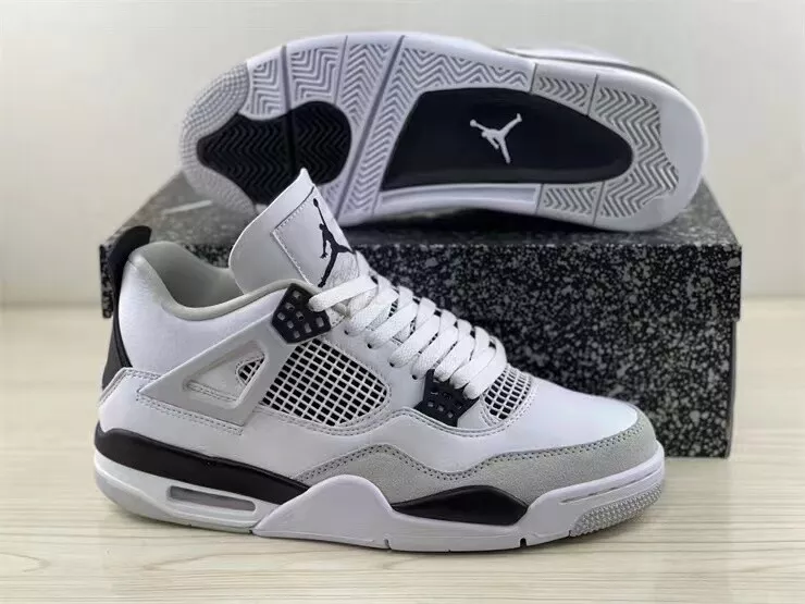 PB Batch  Air Jordan 4 Retro Military Black review 0