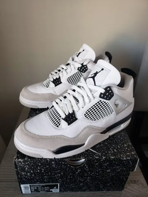 PB Batch  Air Jordan 4 Retro Military Black review 