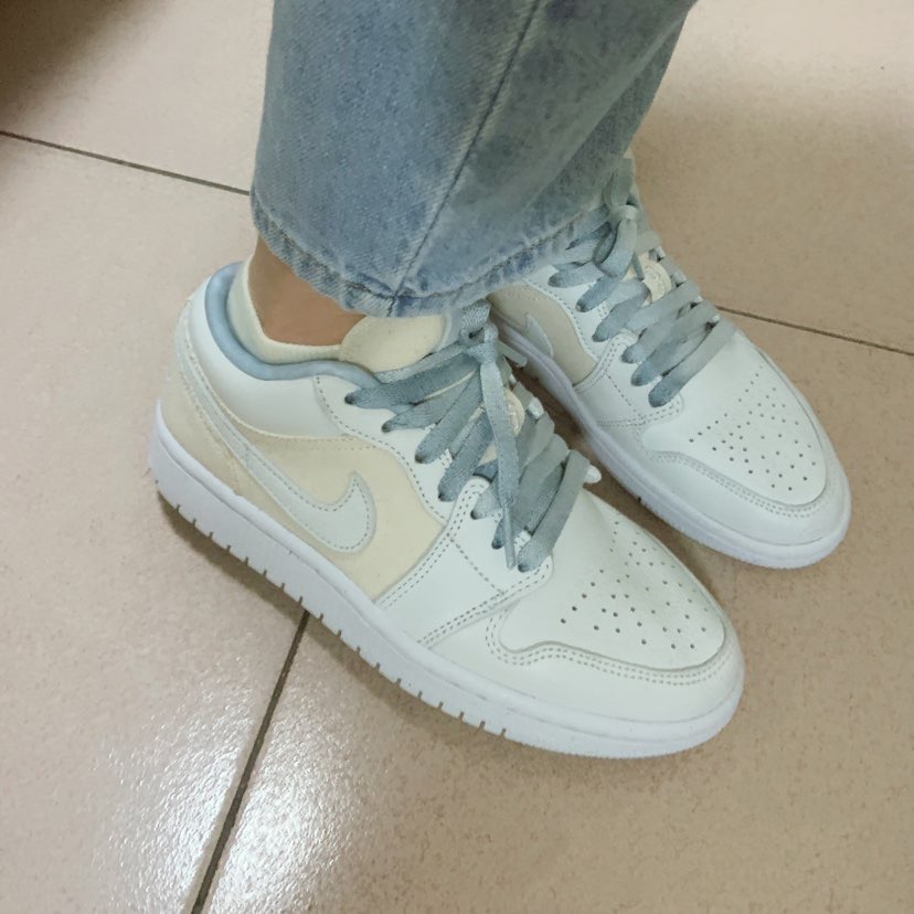 XH Air Jordan 1 Low Canvas review Ella