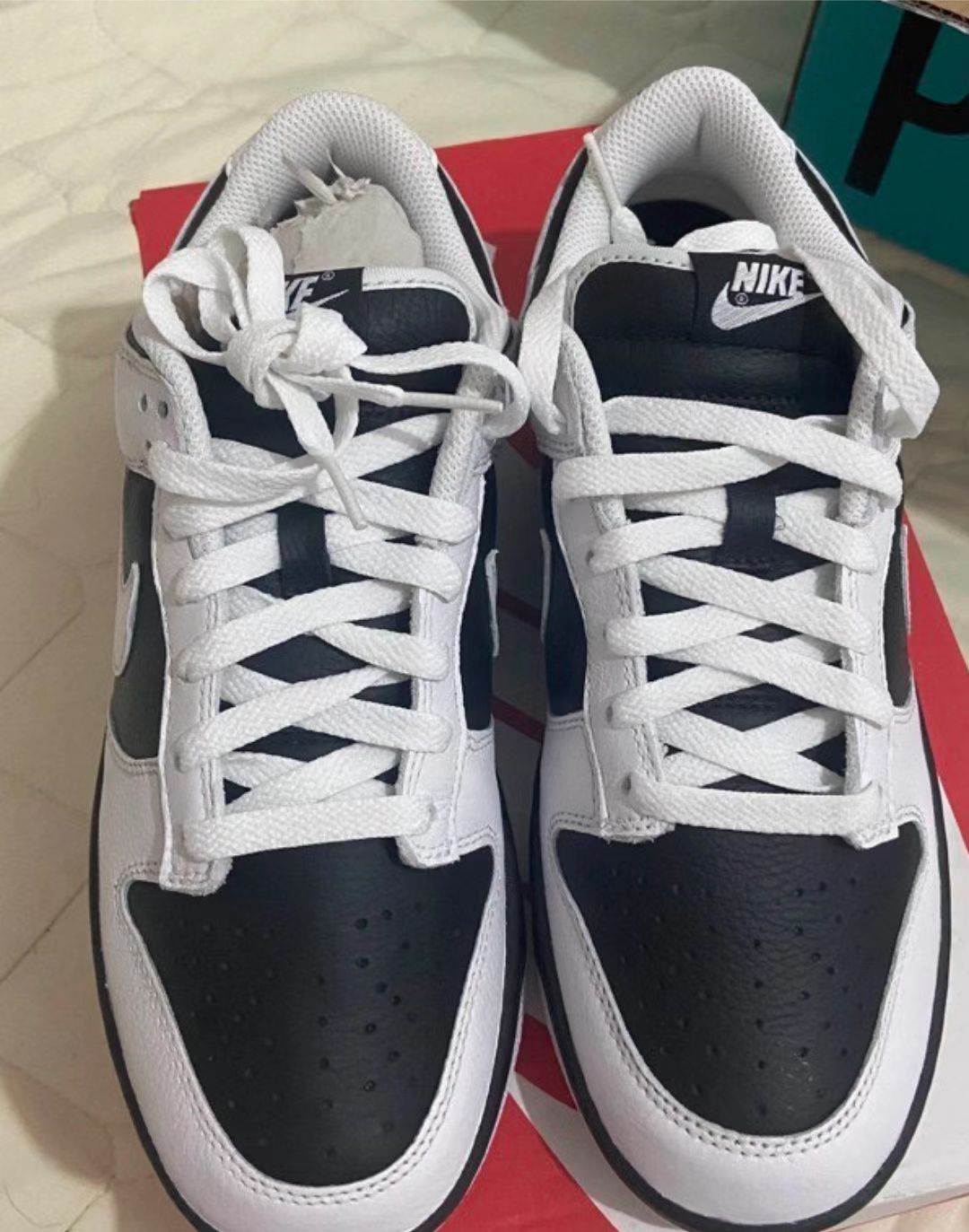 SX Nike Dunk Low Reverse Panda review Luperon