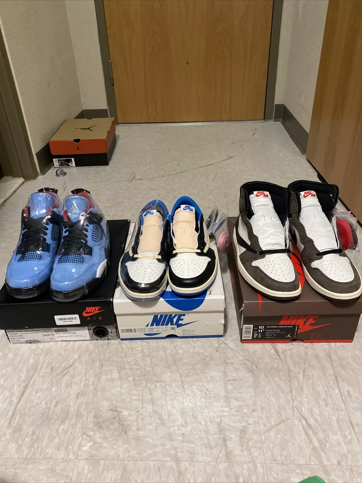 PB Batch  Air Jordan 4 Retro “Houston Oilers” review Morgan 01