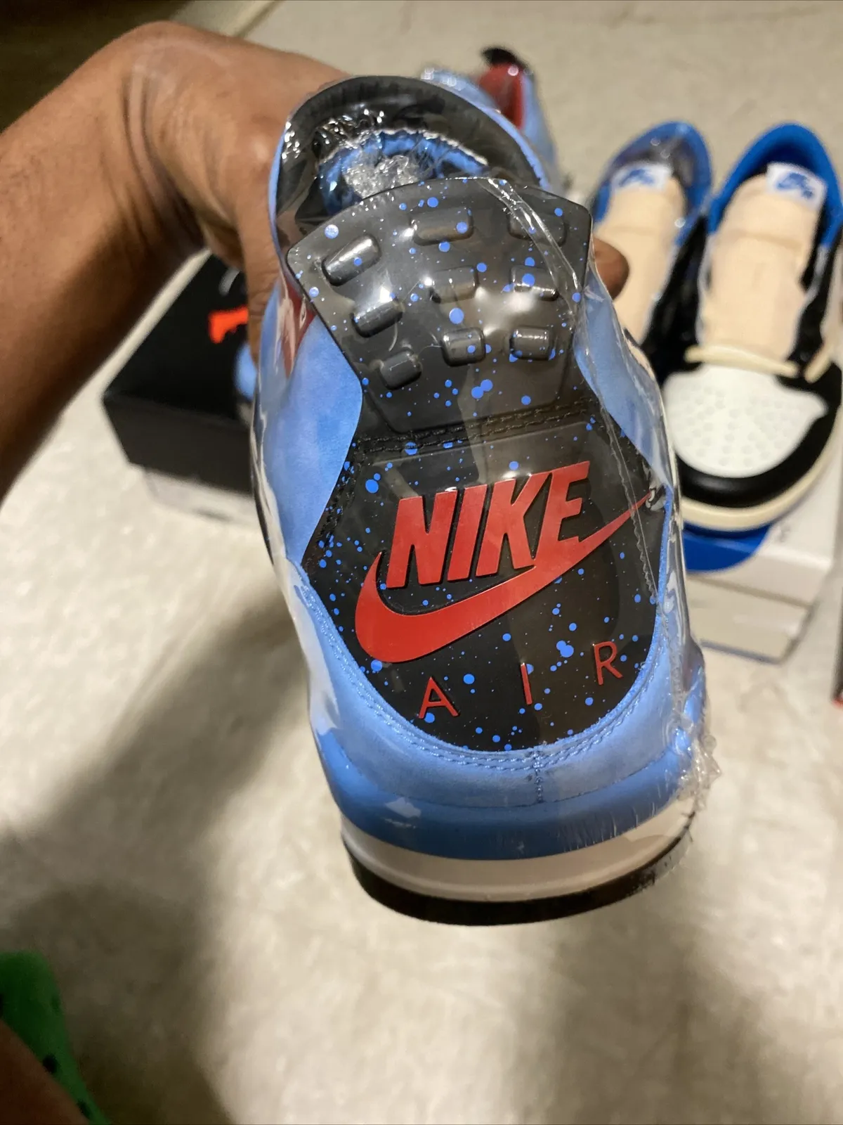 PB Batch  Air Jordan 4 Retro “Houston Oilers” review Morgan 02