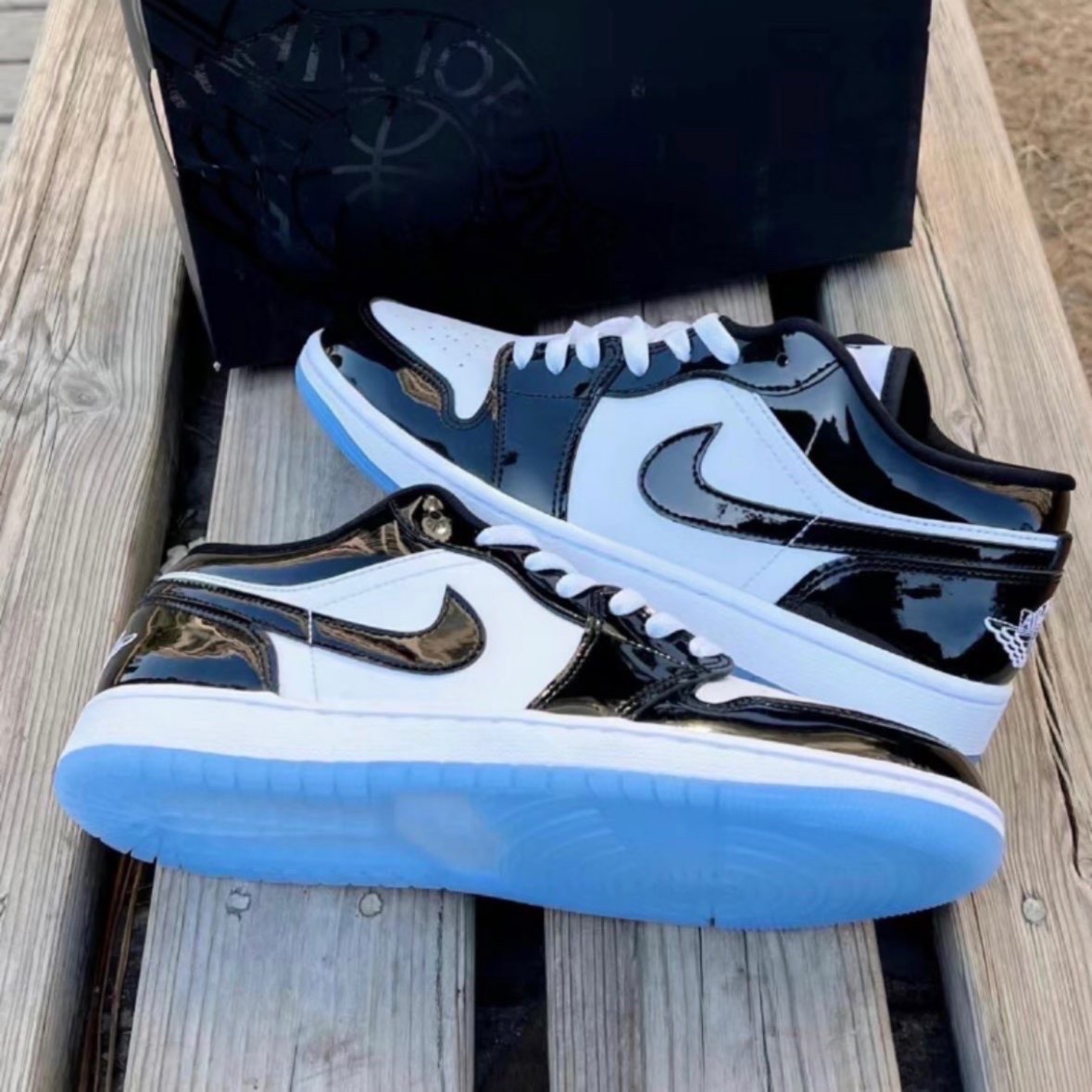 XH Air Jordan 1 Low “Concord” review Penelope 01