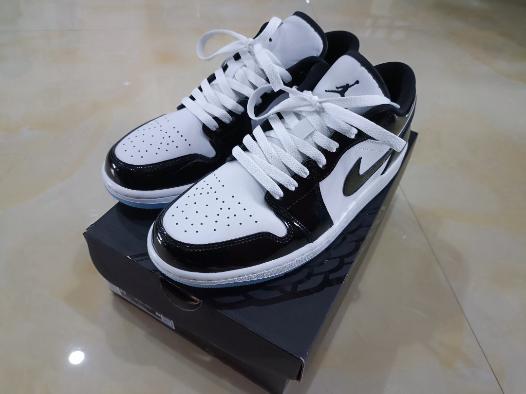 XH Air Jordan 1 Low “Concord” review Joseph 01