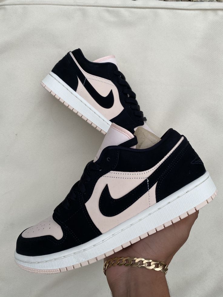 XH Air Jordan 1 Low “Black Guava Ice” review Ellie