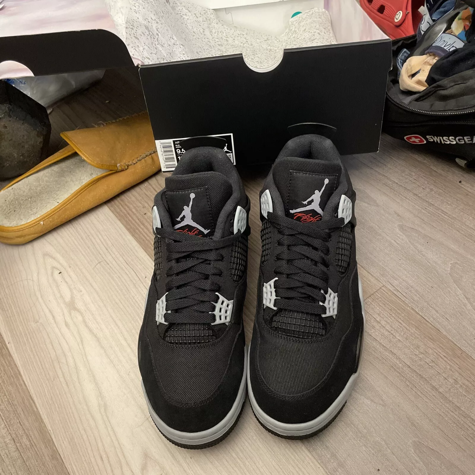 PB Batch  Air Jordan 4 Retro Black Canvas review SBrucks 02