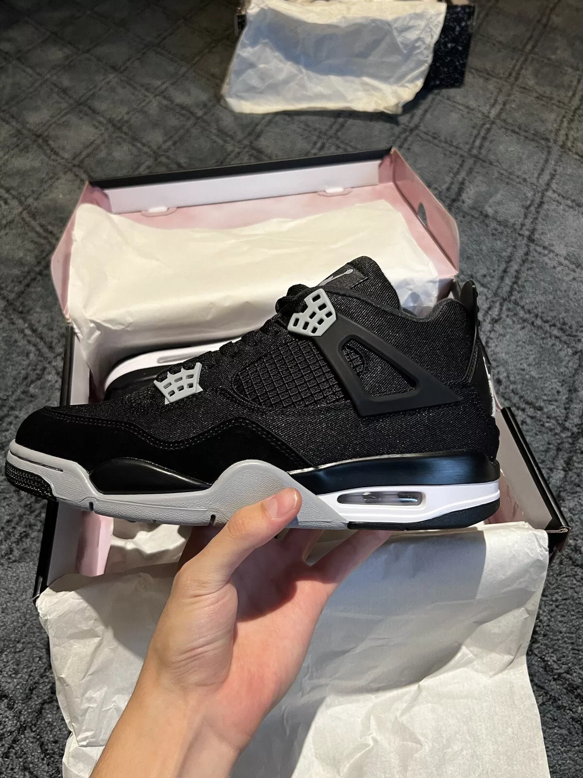 PB Batch  Air Jordan 4 Retro Black Canvas review Amy G 01