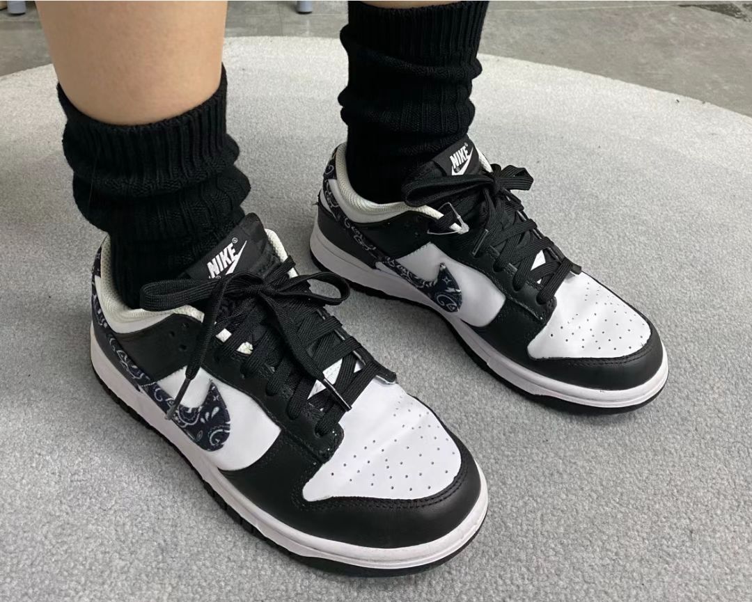 GB Nike Dunk Low Black Paisley review Carla Toro