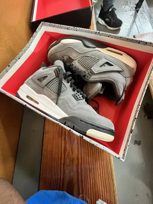 PB Batch  Air Jordan 4 Retro Cool Grey review 