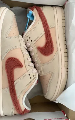 SX Nike Dunk Low WMNS “Terry Swoosh” review Johnny